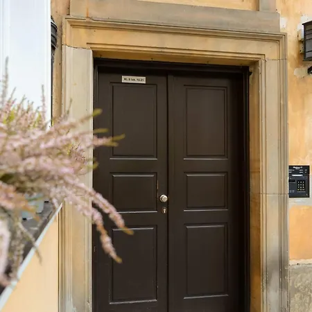Daire Cozy Miodowa In Historic Old Town Tenement