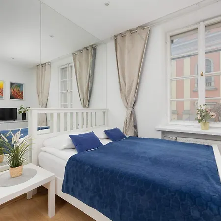 Cozy Miodowa In Historic Old Town Tenement